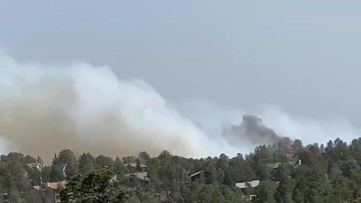 Wildfire destroys at least 150 structures in New Mexico town